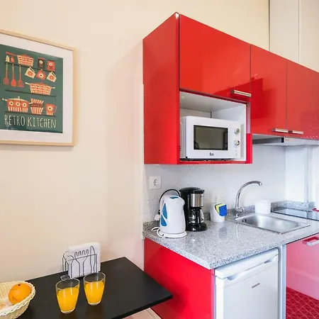 A Francos Lair Apartment